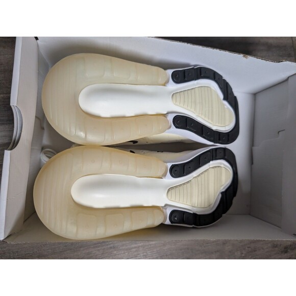 Nike Air Max 270 Sail/Coconut Milk/Pale Ivory/Black Women's 8.5 NIB NEW $170 - Picture 3 of 5